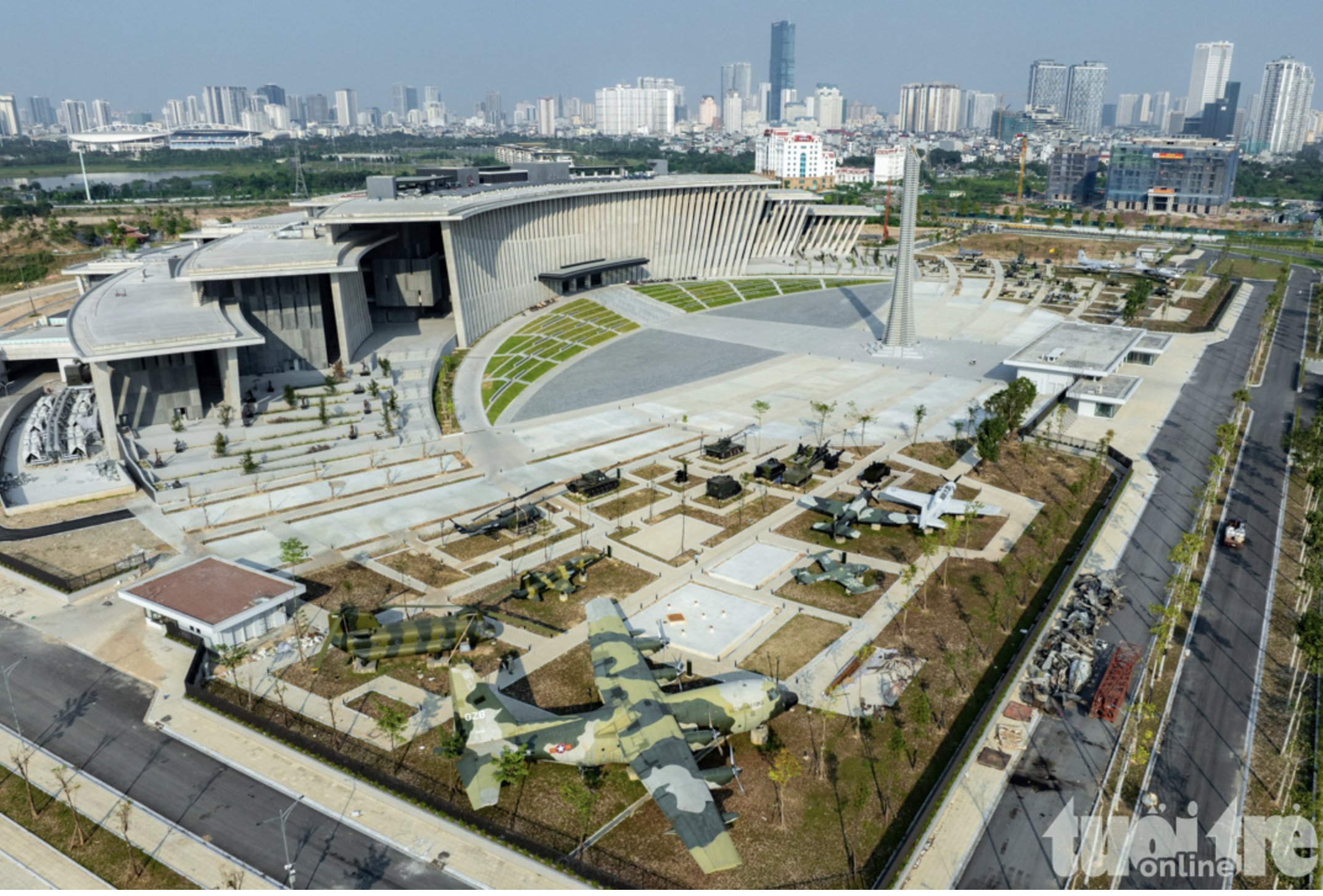 The right side of the museum displays various weapons and military equipment collected from Vietnam’s battles against colonialists. Photo: Nam Tran / Tuoi Tre