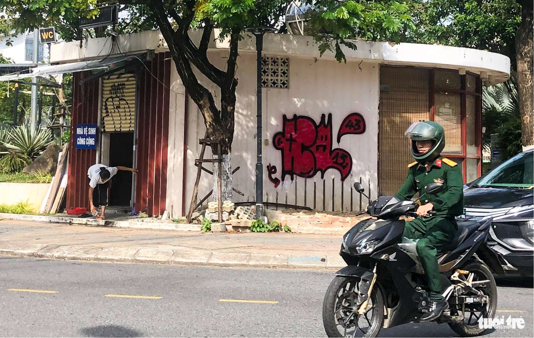 Da Nang deliberates upgrading public toilets with tourist-friendly services