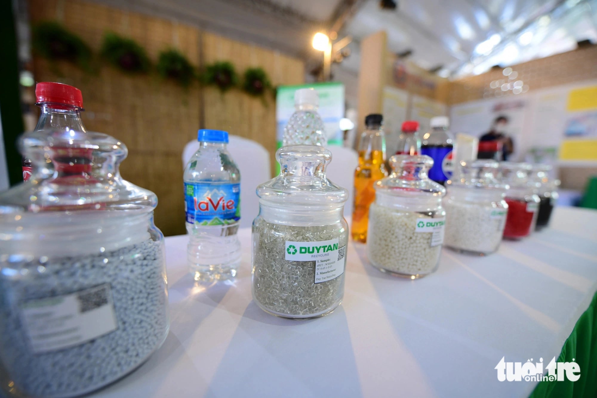 Circular economy promoted via waste sorting, recycling at Green Vietnam Festival