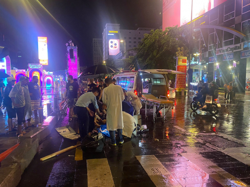 Ho Chi Minh City police hunt man causing hit-and-run collision with foreign women