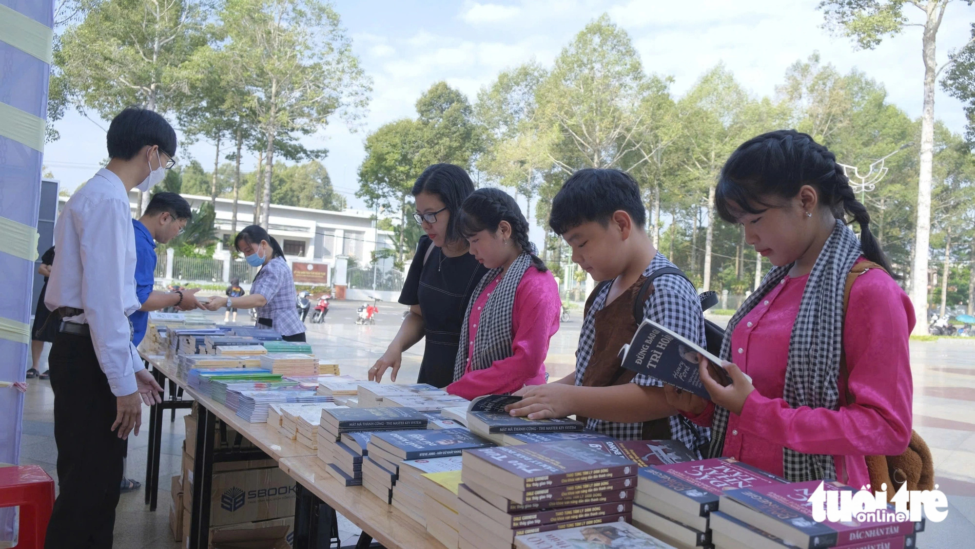 First book street in Vietnam’s Mekong Delta earns $374,000 in 2 years, driven by beverage sales