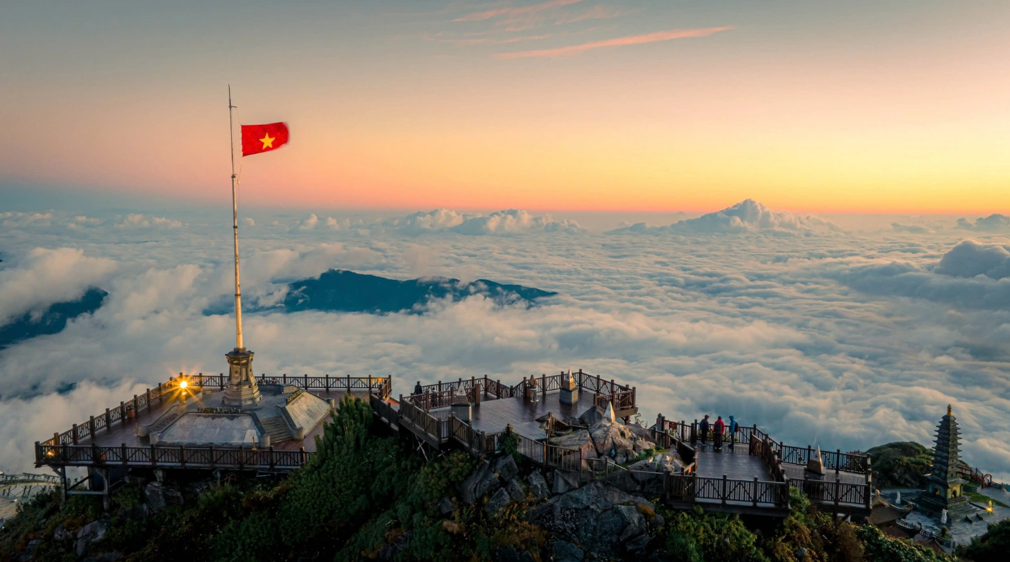 The summit of Fansipan in northern Vietnam is blanketed by fluffy clouds. Photo: Minh Tu / Tuoi Tre