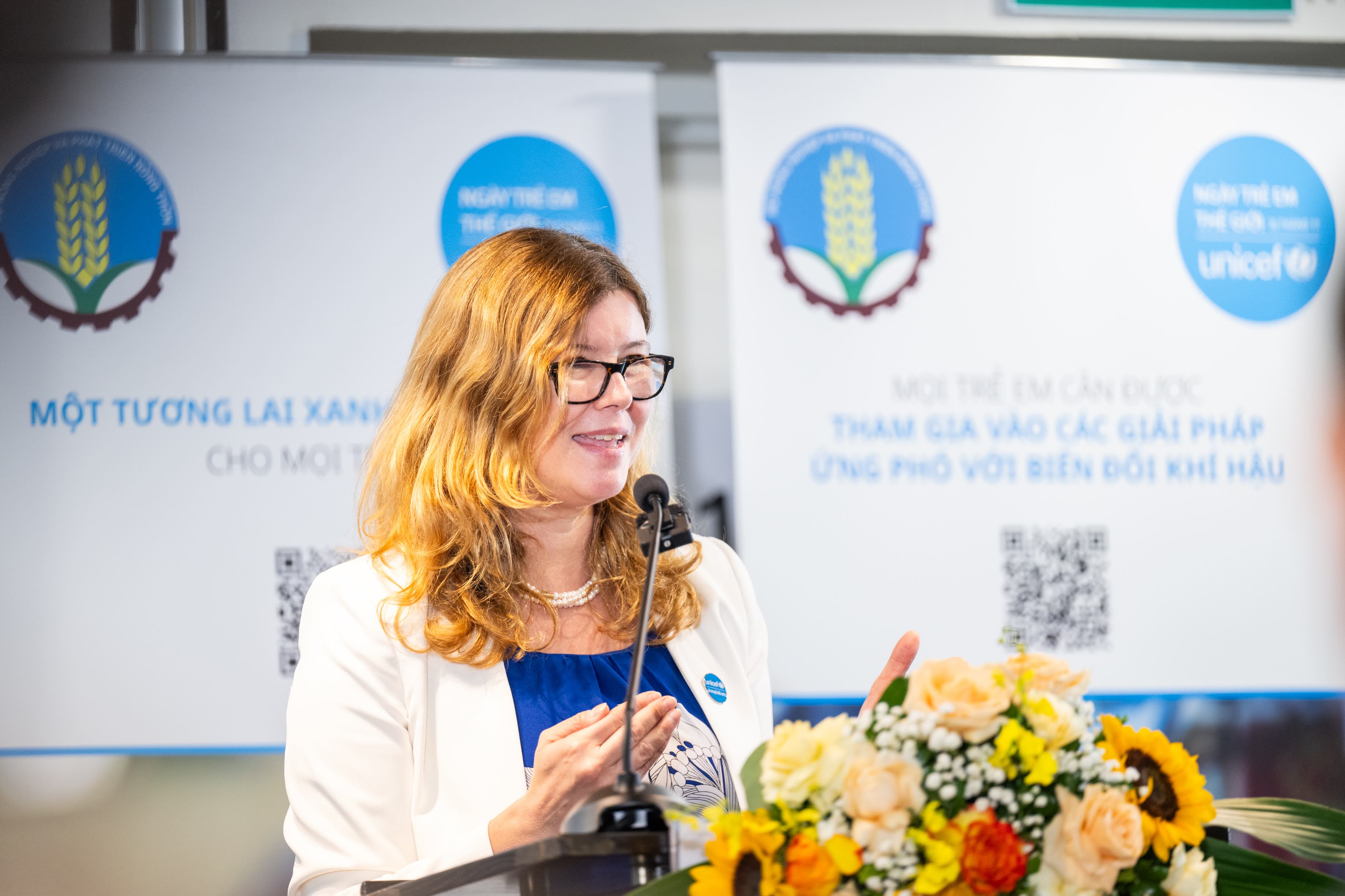 Silvia Danailov, UNICEF Representative in Vietnam, speaks at the ‘Young Voices for Climate Action’ event held by UNICEF and its partners in Hanoi on November 20, 2024 to mark the World Children Day (November 20). Photo: UNICEF