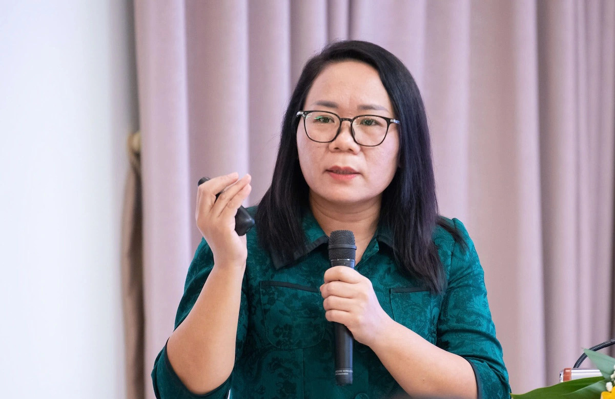 Assoc. Prof. Dr. Truong Tuyet Mai, deputy director of the National Institute of Nutrition, speaks in Hanoi on November 24, 2024, at a workshop focusing on overweight and obesity among Vietnamese children and the proposal of levying an excise tax on sugar-sweetened beverages in Vietnam. Photo: Gia Han / Tuoi Tre