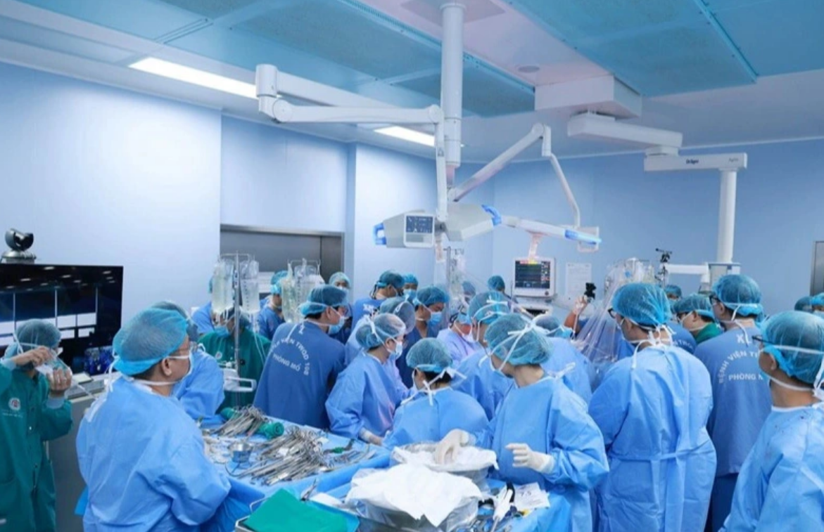 Organs from 20-year-old man transplanted into several patients in Vietnam