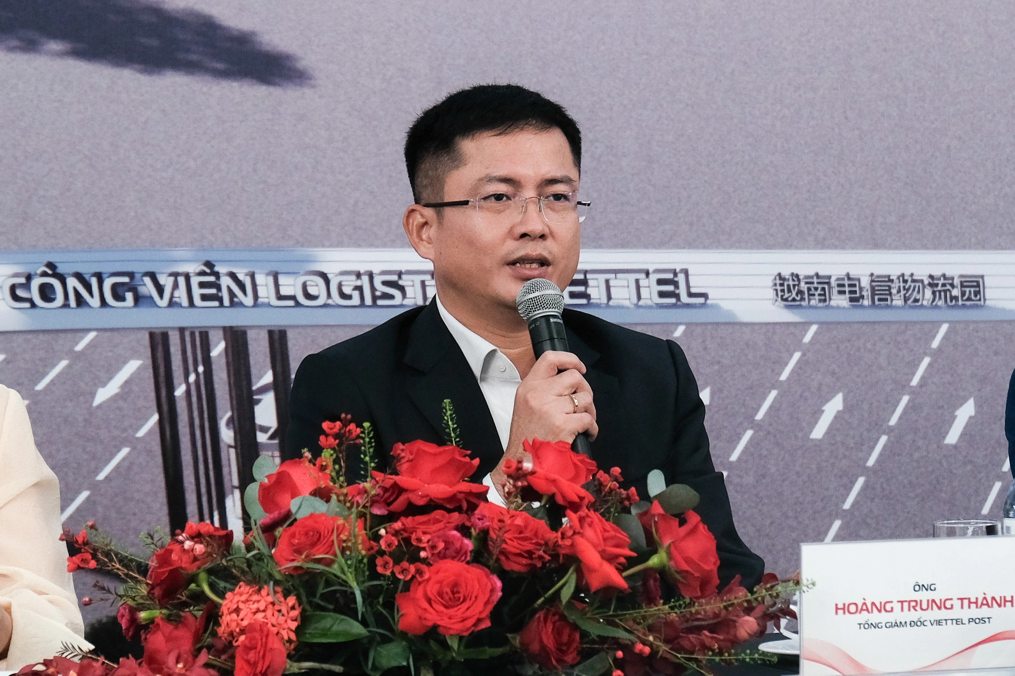 Hoang Trung Thanh, general director of Vietnam's leading postal firm Viettel Post Joint Stock Corporation. Photo: Ha Quan / Tuoi Tre