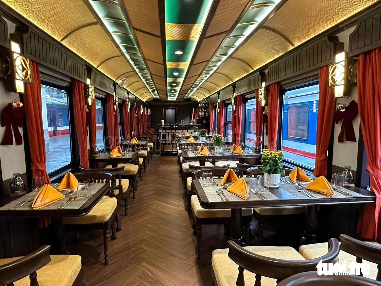 Indochine-style luxury train launched in Vietnam