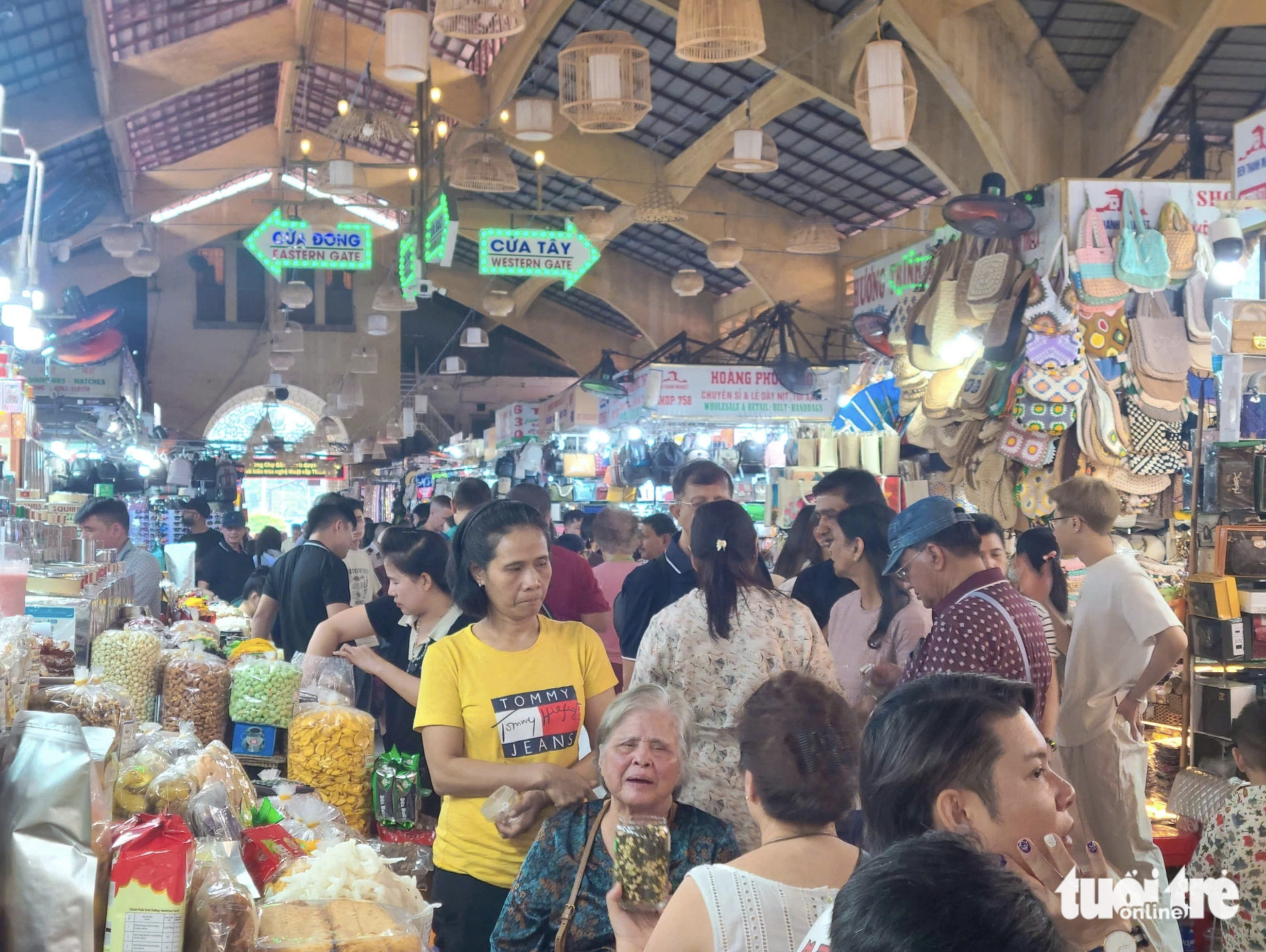 Ho Chi Minh City’s iconic Ben Thanh Market heats up ahead of Tet