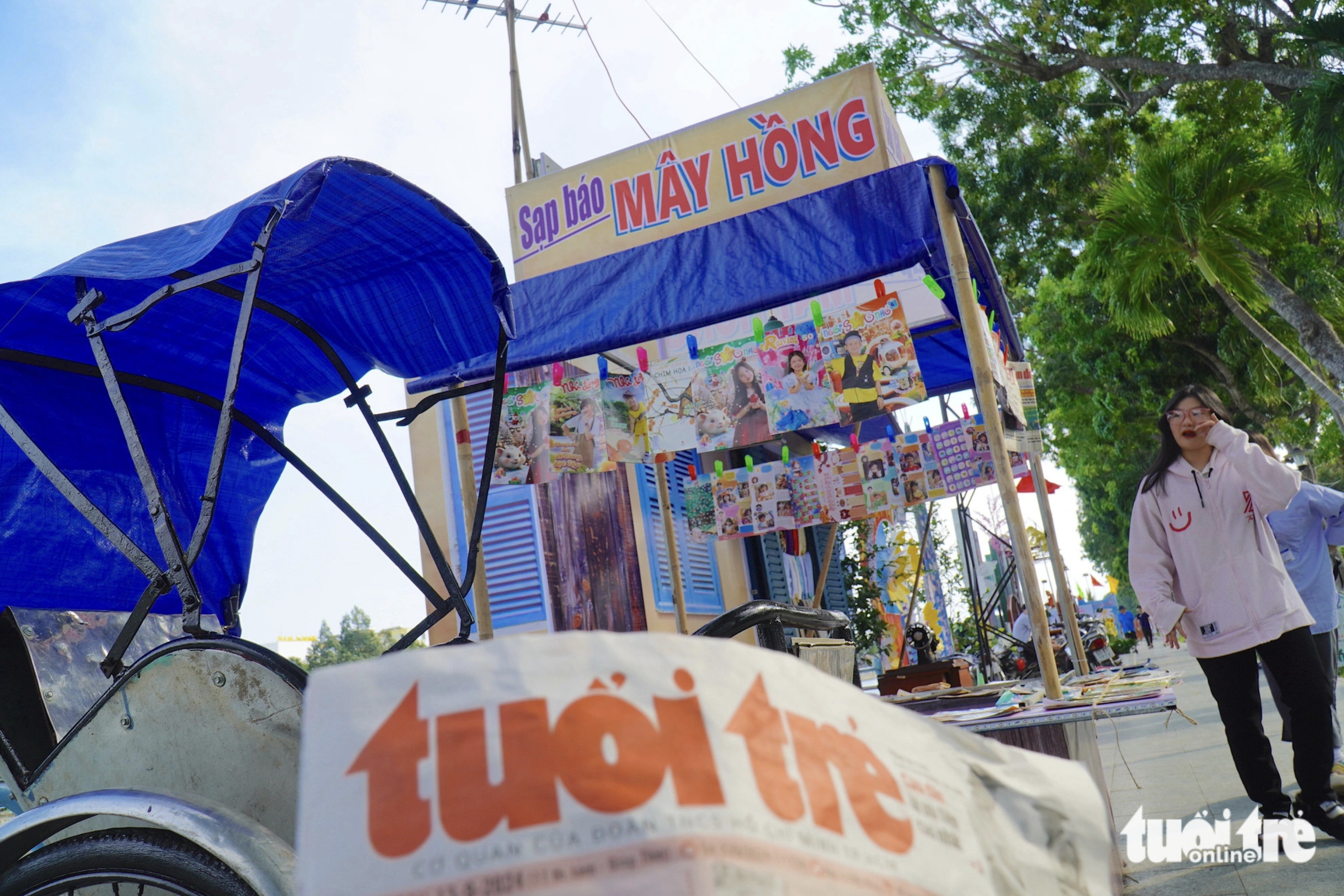 A miniature of May Hong Newspaper Stand, a famous stall in the past in My Tho City, Tien Giang Province, southern Vietnam. Photo: Mau Truong / Tuoi Tre