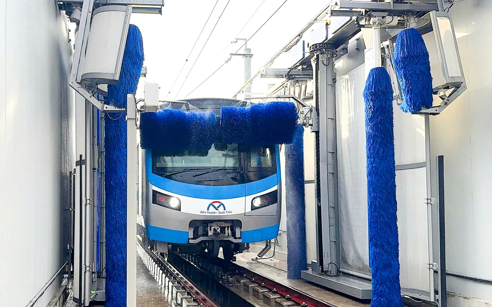 Ho Chi Minh City metro line trains washed with automatic system