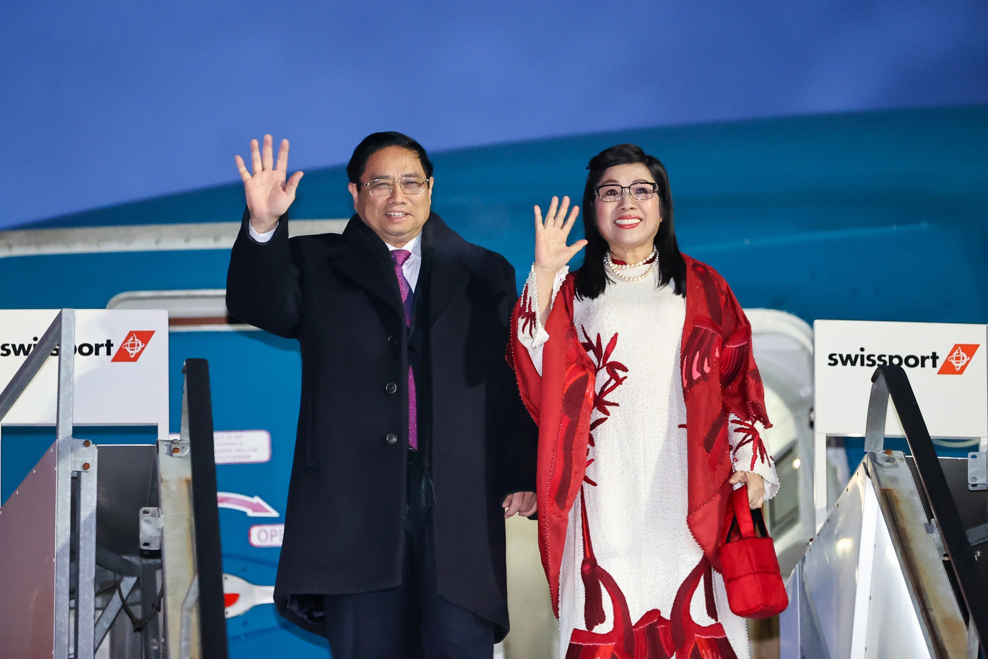 Vietnamese PM to begin European tour to strengthen ties with Poland, Czechia, WEF this week