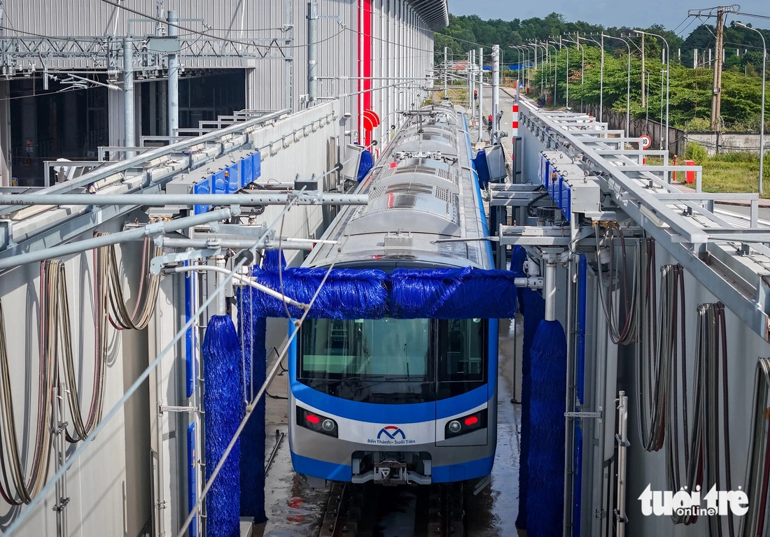 A deeper look into automatic metro train washing system in Ho Chi Minh City