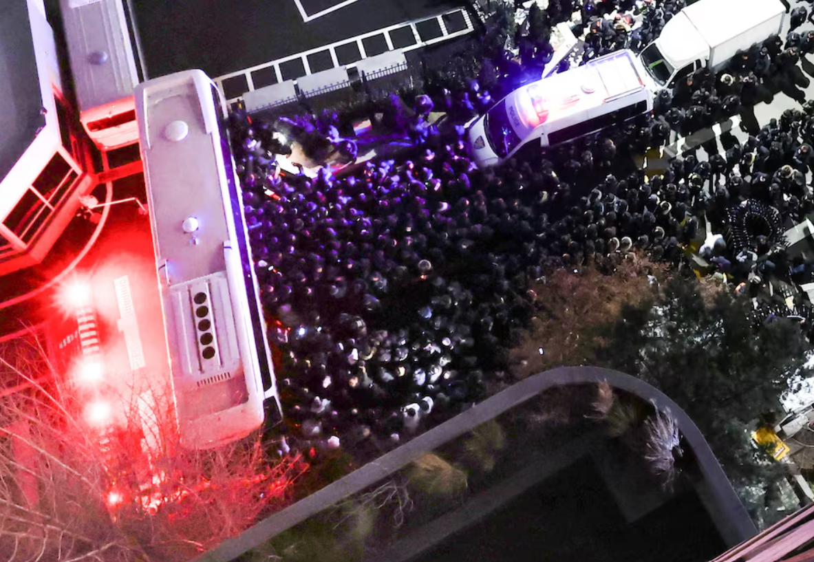 South Korean investigators arrest impeached President Yoon, ending weeks-long standoff