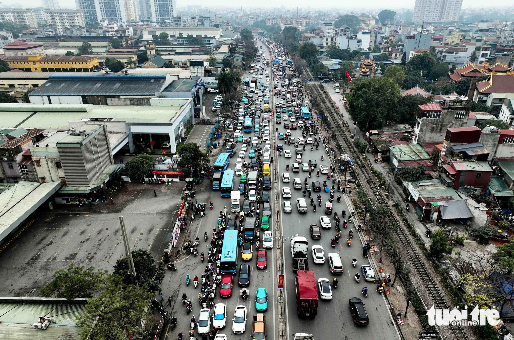 Heavy traffic in Hanoi, January 25, 2025. Photo: Nguyen Khanh / Tuoi Tre