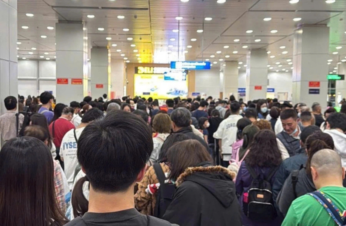 International passengers are seen crowding the Phu Quoc International Airport in Phu Quoc island city, Kien Giang Province, Vietnam’s Mekong Delta during January 29-31, 2025. Photo: Tien Minh / Tuoi Tre