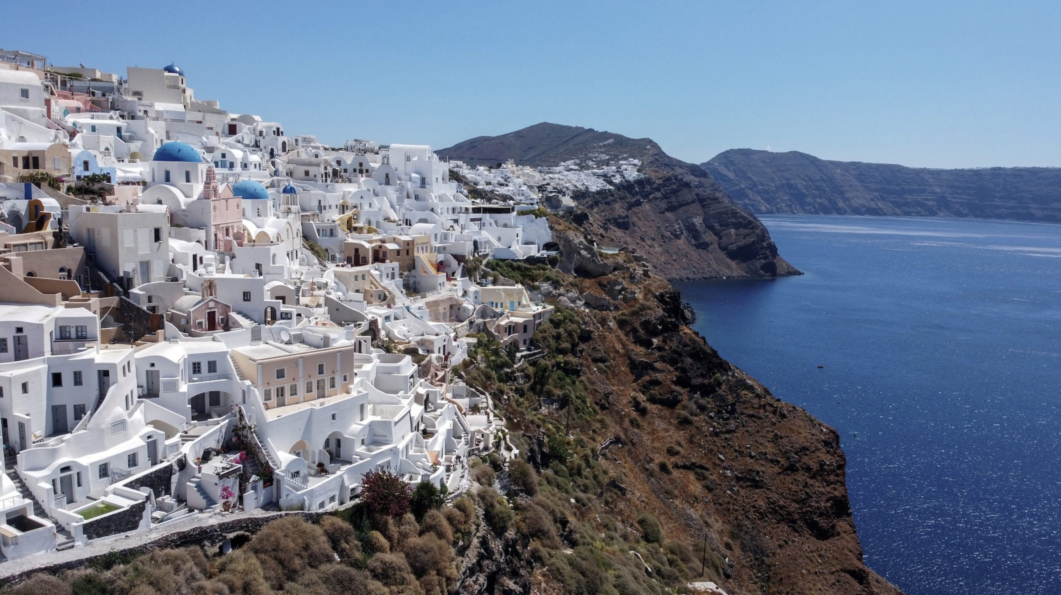 A drone view shows the village of Oia, on Santorini, Greece, May 8, 2020. Photo: Reuters