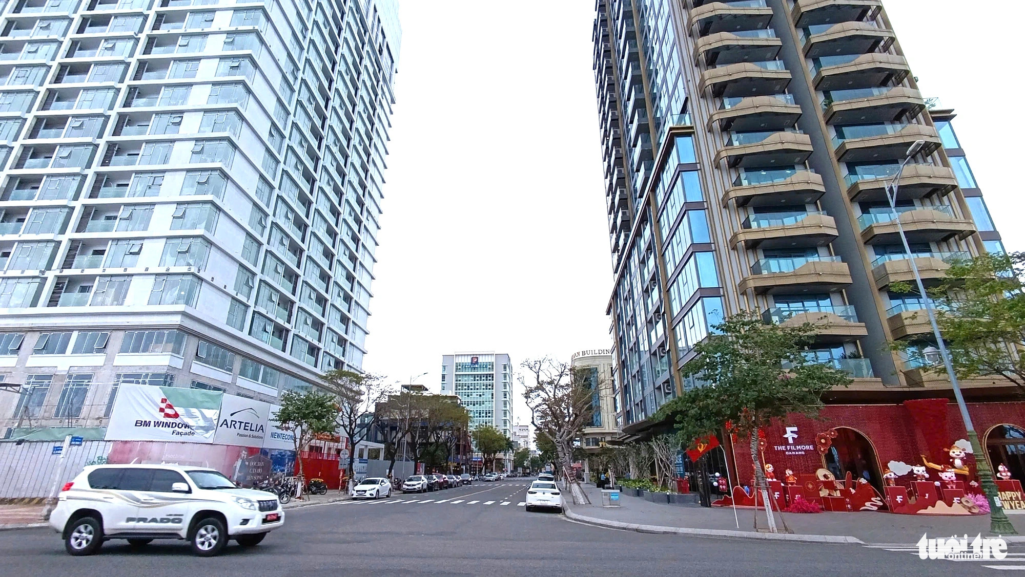 Newly built high-rise buildings on the Bach Dang pedestrian street in Da Nang City, central Vietnam. Photo: Tuoi Tre