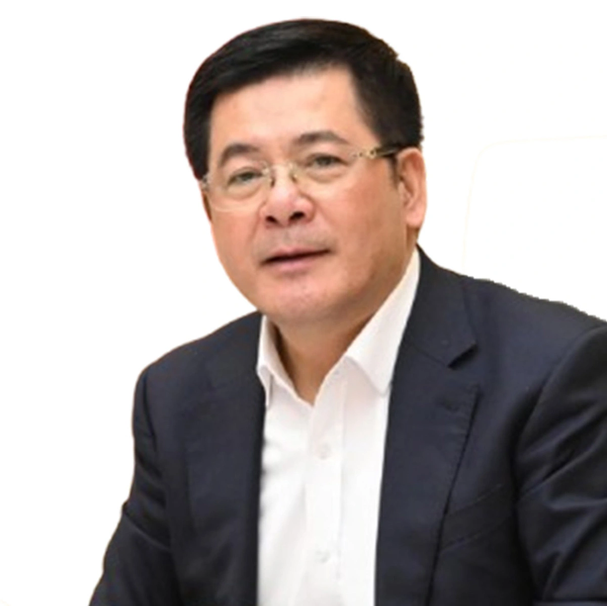 Minister of Industry and Trade Nguyen Hong Dien.