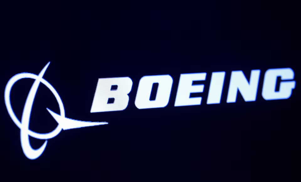 The company logo for Boeing is displayed on a screen on the floor of the New York Stock Exchange (NYSE) in New York, U.S., March 11, 2019. Photo: Reuters