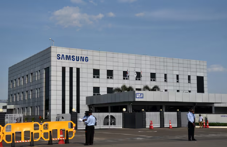 About 500 Samsung India factory workers hold sit-in in latest dispute, sources say