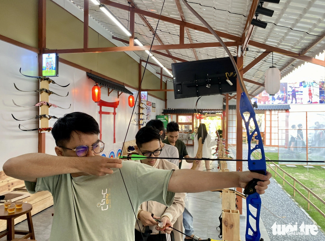 Archery emerges as new trend among young people in Da Nang