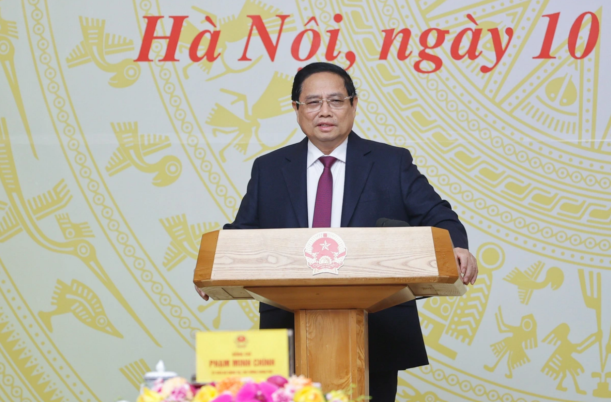 Vietnamese premier meets leading private enterprises to forge path for economic development