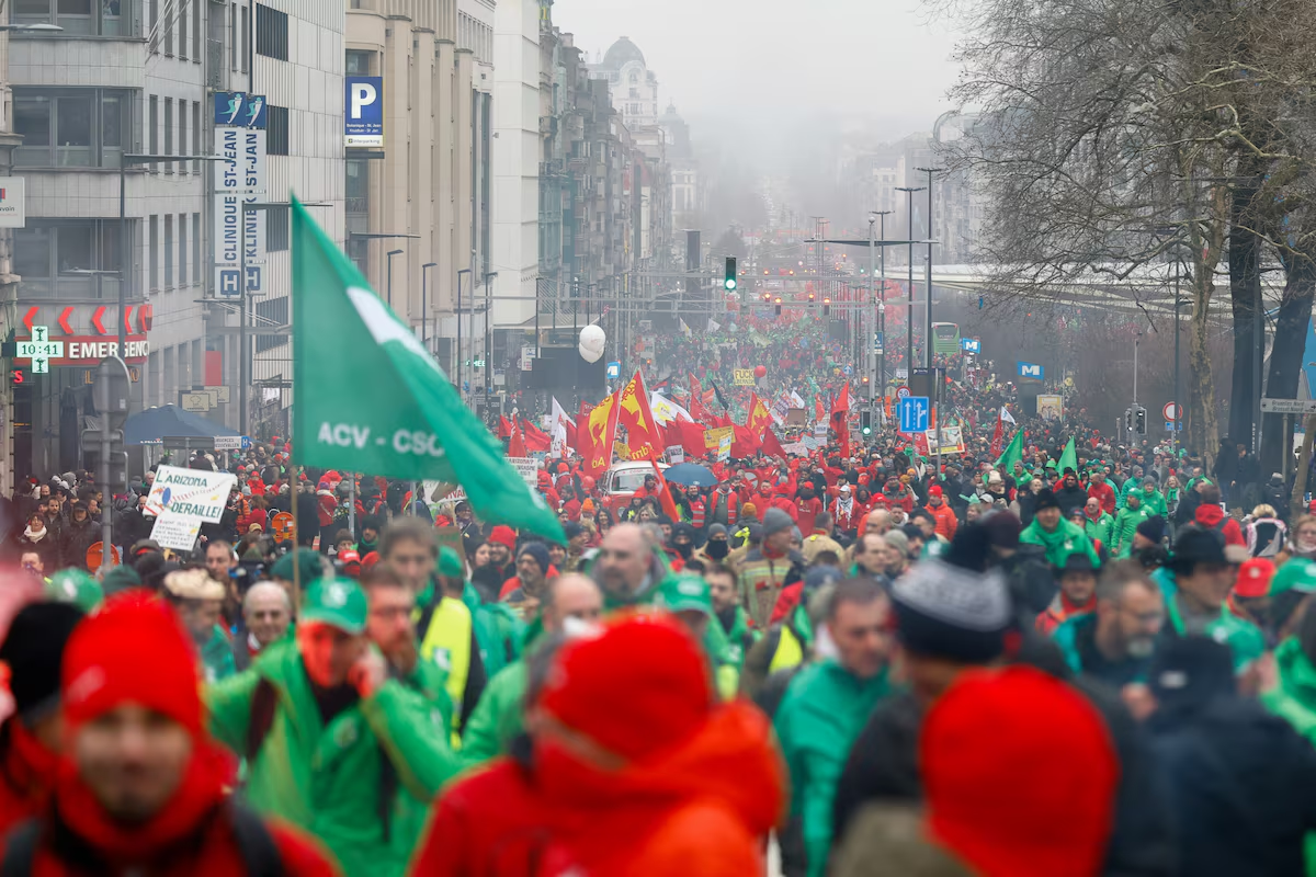 Workers and members of trade unions fill the street during a national strike demanding stronger public services in Brussels, Belgium February 13, 2025. Photo: Reuters