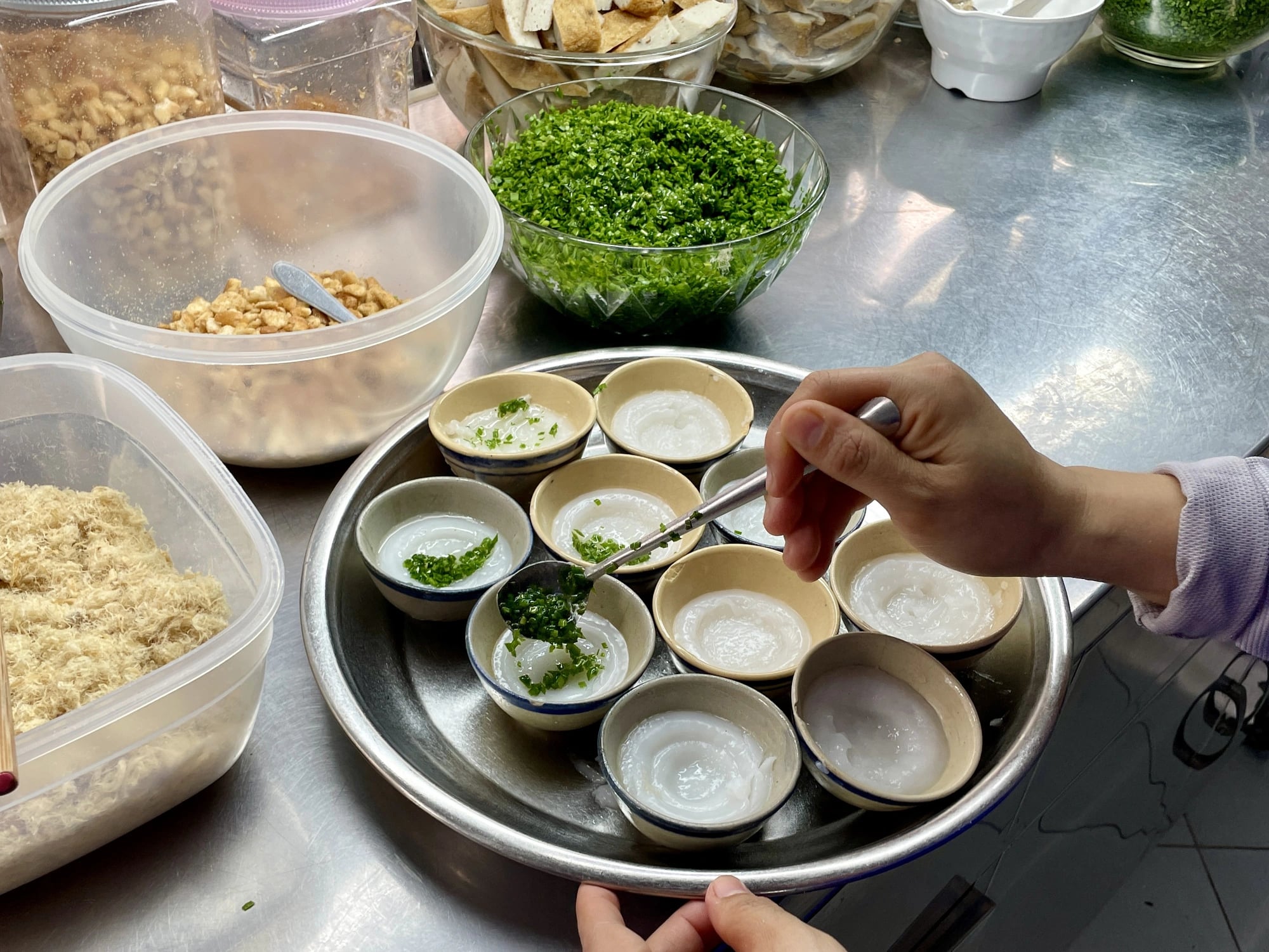 'Bánh bèo' at Cô Mai Phú Yên in Phu Nhuan District, Ho Chi Minh City. Photo: Lan Huong / Tuoi Tre