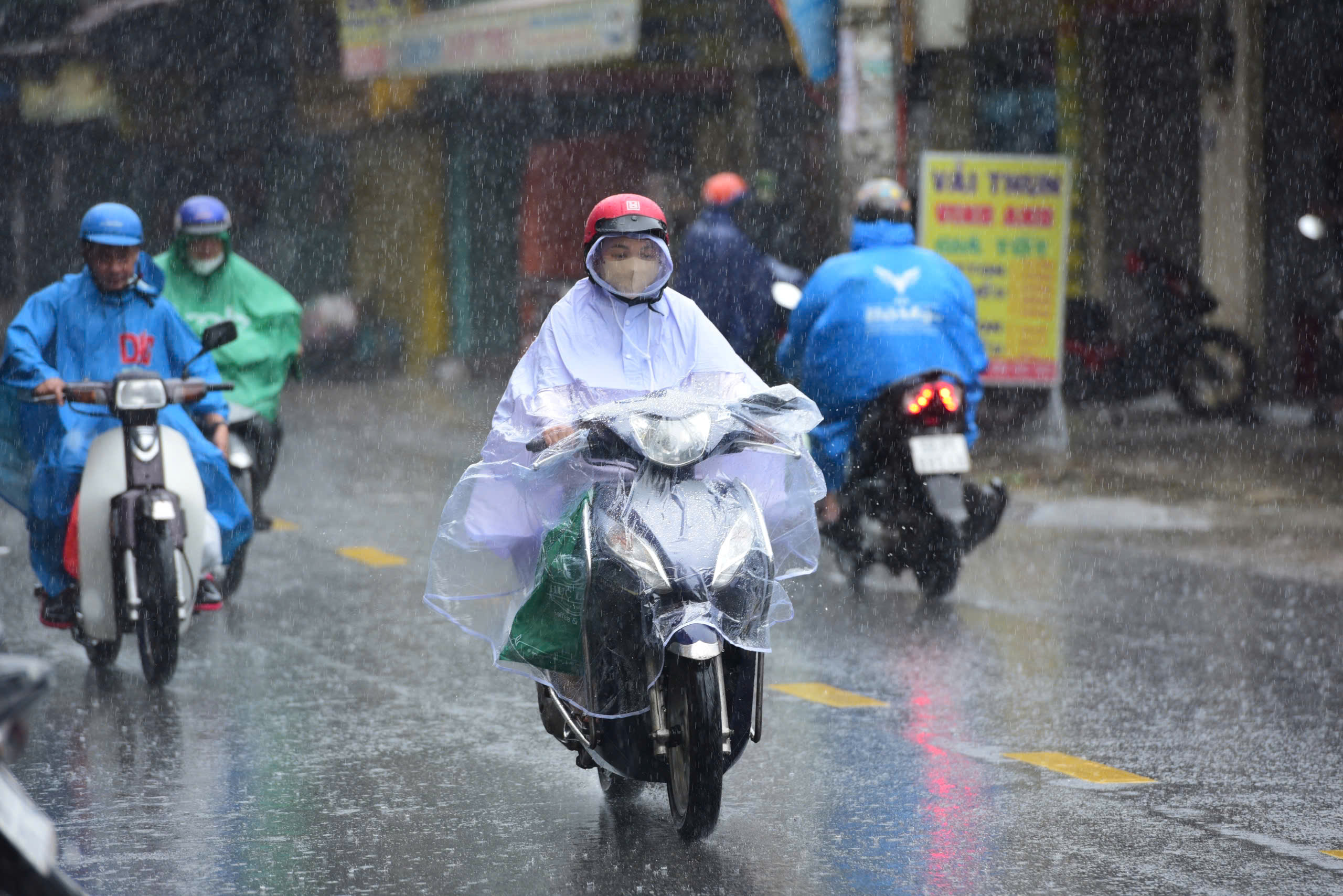 Southern Vietnam likely to see 3 more days of widespread showers