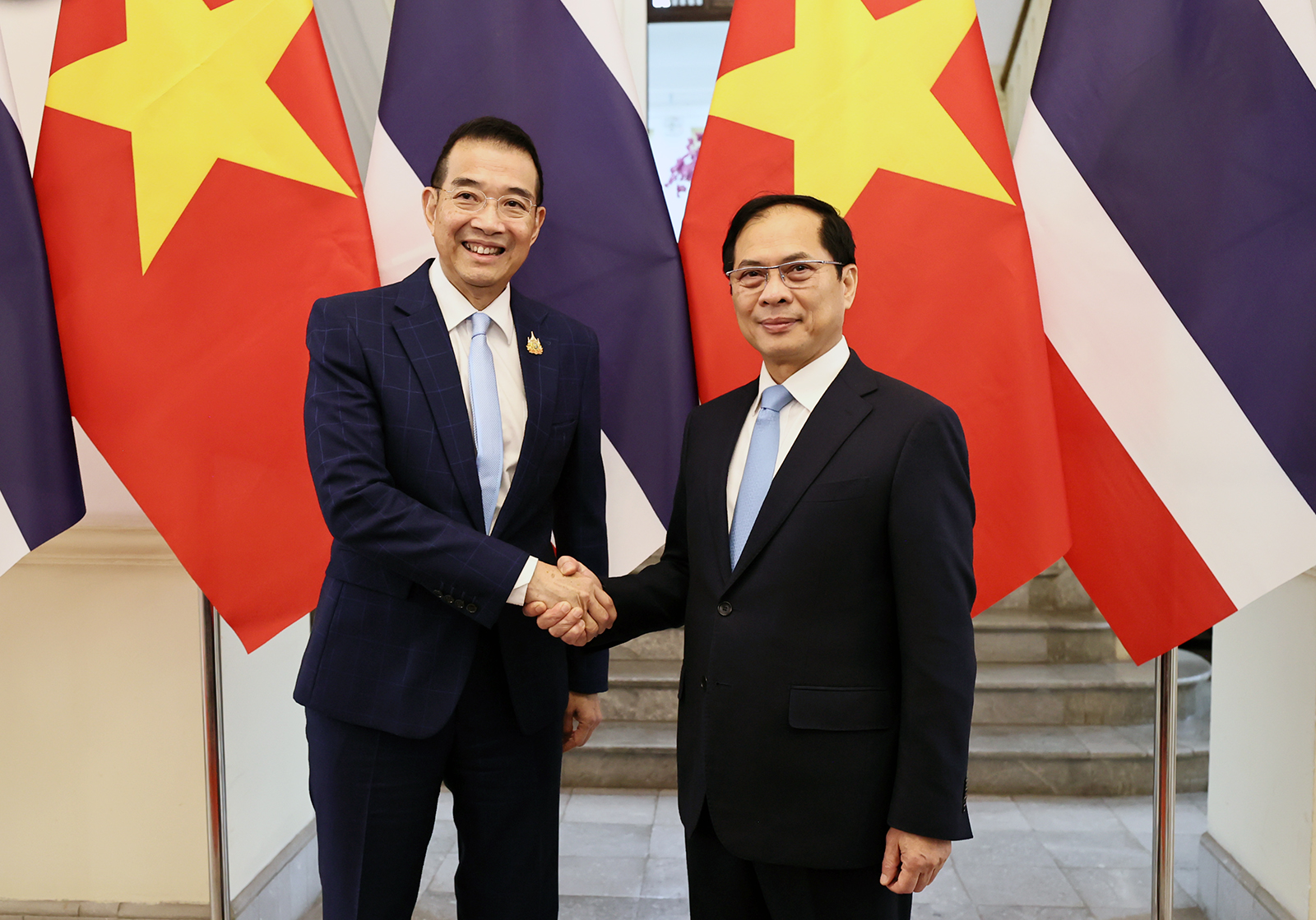 Vietnam, Thailand strengthen cooperation on trade, security, regional issues