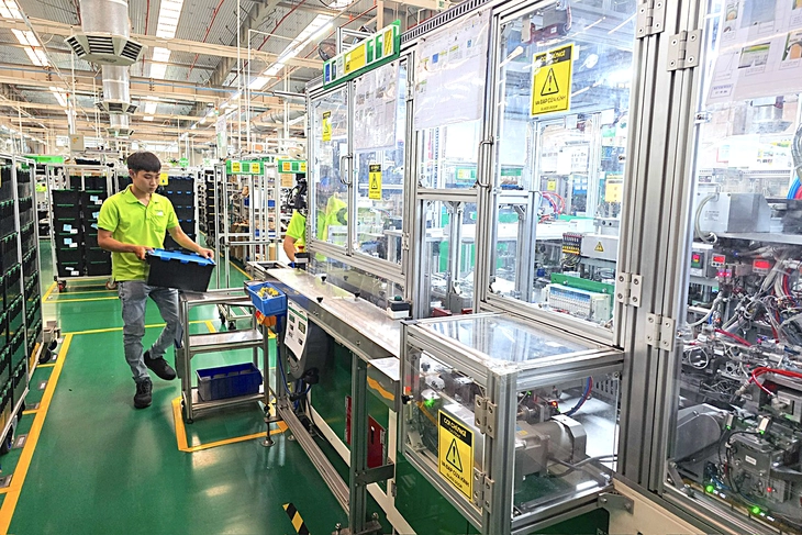 Vietnam's semiconductor sector reaches $18.7bn revenue, driven by FDI firms