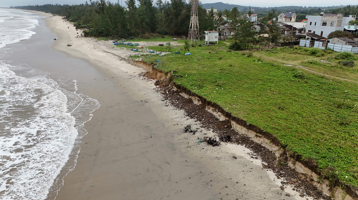 Serious coastal erosion on My Khe Beach in Quang Ngai Province, central Vietnam threatens its existence and seaside infrastructure.