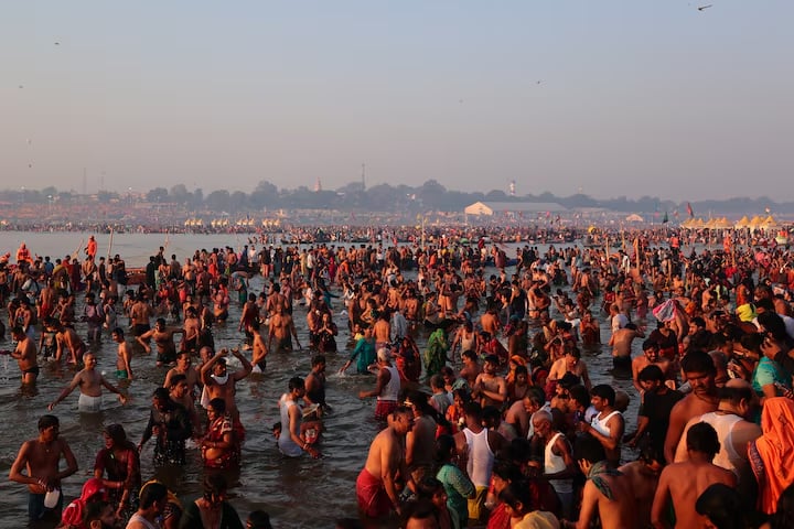 Indians throng last day of Maha Kumbh festival that drew 663 million