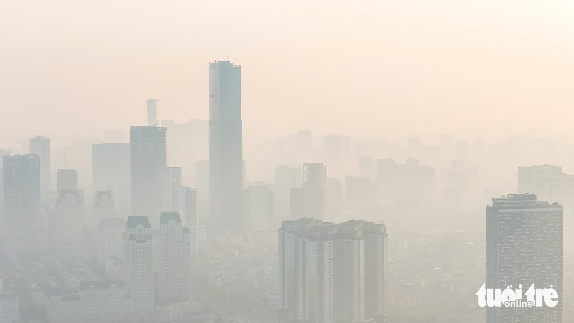 Hanoi air quality plunges back into hazardous levels after brief respite