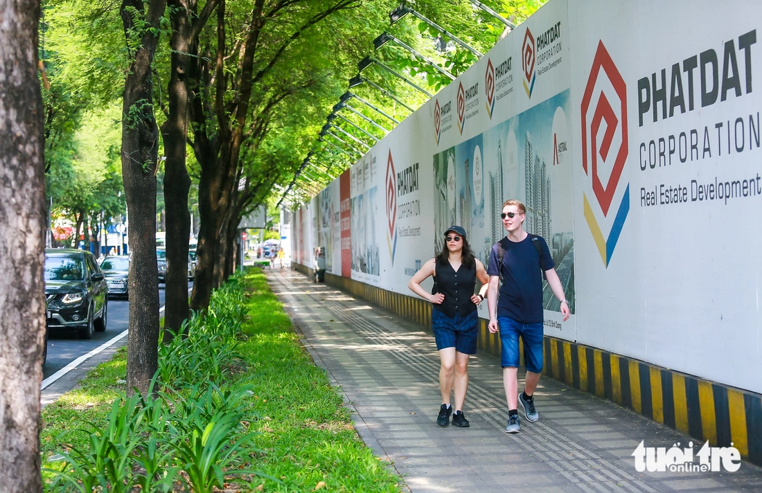 Well-organized sidewalks in Ho Chi Minh City