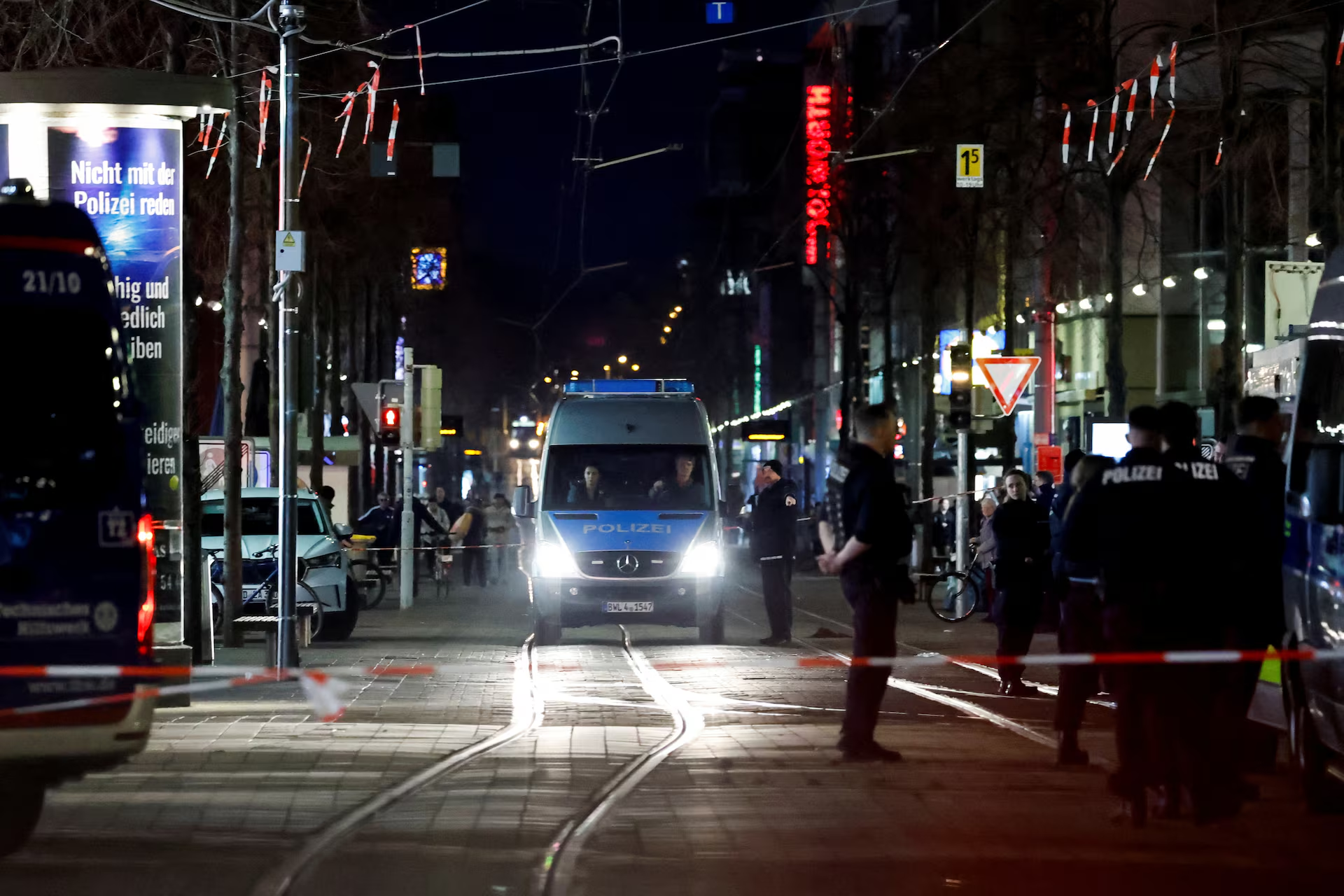 Police officers work at the site where a car drove into a crowd, in Mannheim, Germany, March 3, 2025. Photo: Reuters