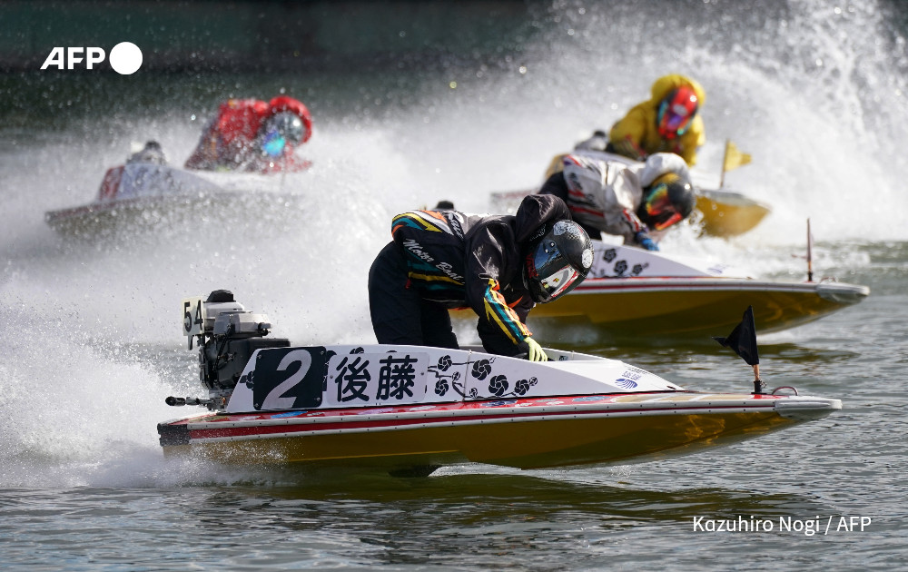 Japan powerboat racing revs up bid to shed shadowy reputation