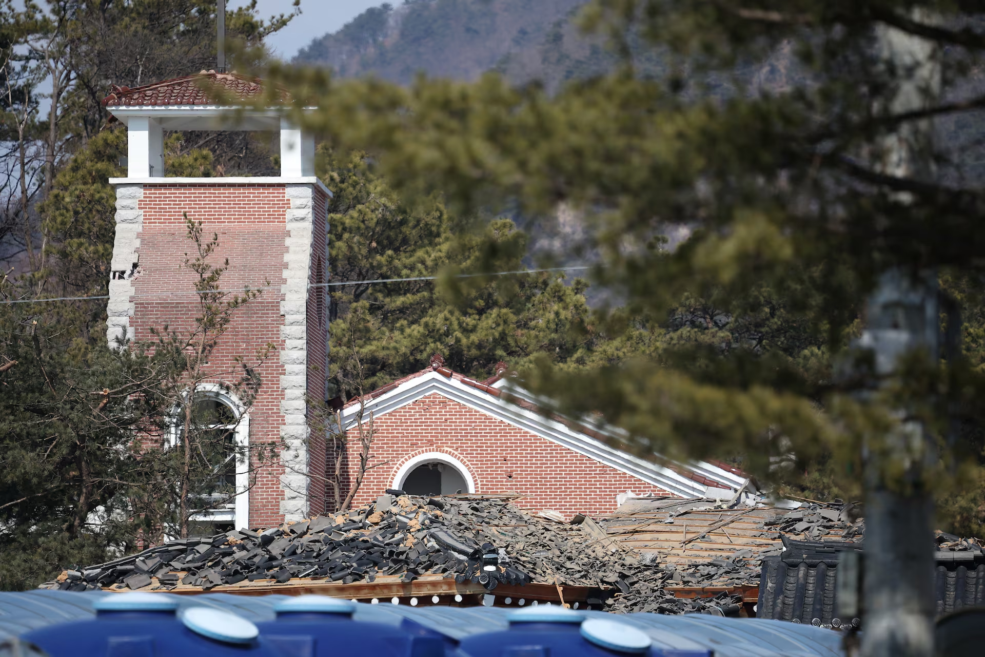 Debris lies at a damaged church after MK-82 bombs fell outside the shooting range during joint live-fire exercises near the demilitarized zone separating two Koreas in Pocheon, South Korea, March 6, 2025. Photo: Reuters