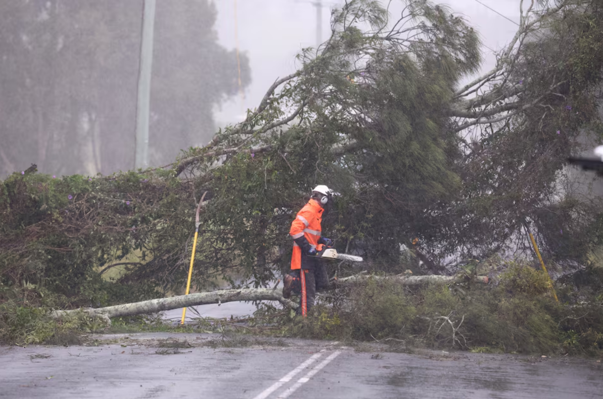 Cyclone Alfred stalls off Australia's east as millions brace for impact