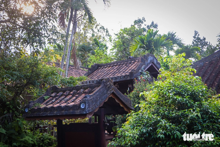 Tich Thien Duong House features yin-yang tiled roof in Thai Lai Village in Hoa Nhon Commune, Hoa Vang District, Da Nang City, central Vietnam. Photo: Thanh Nguyen / Tuoi Tre