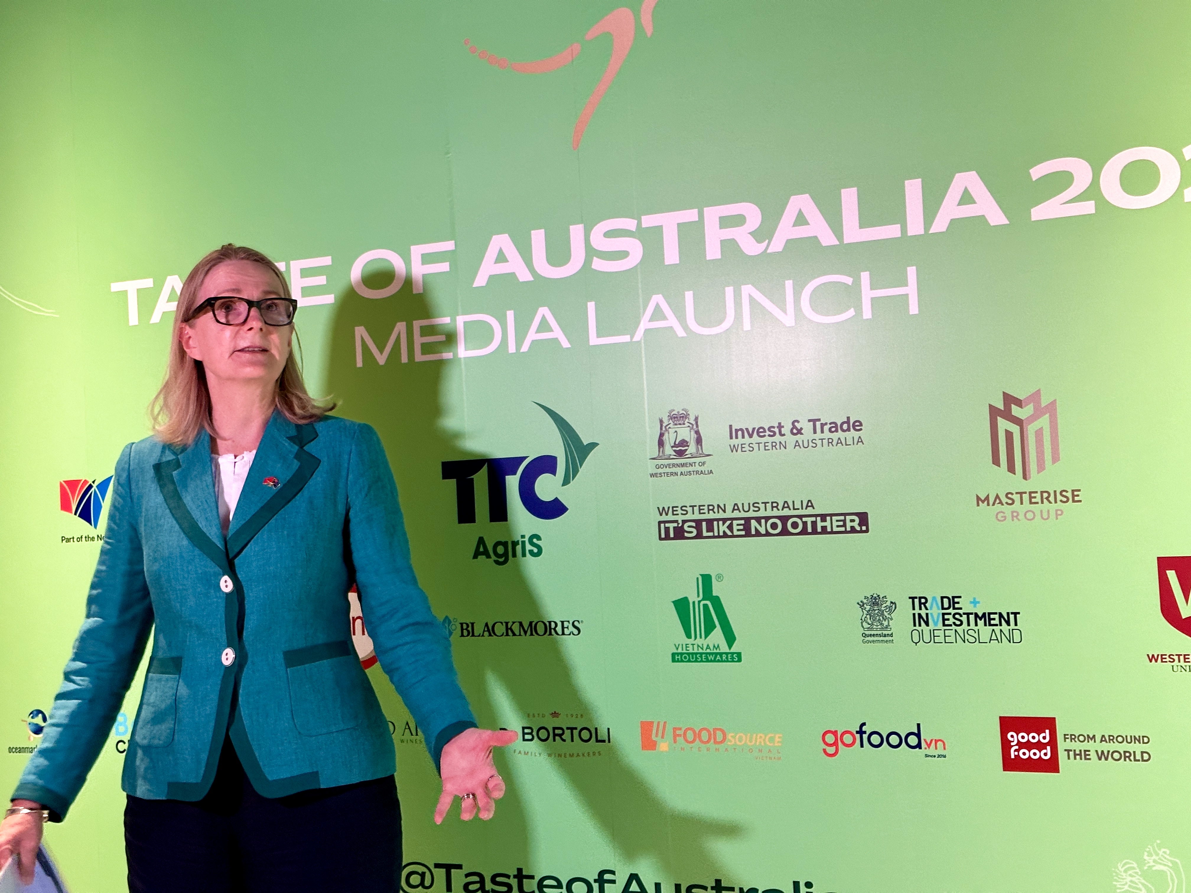 Australian Consul-General in Ho Chi Minh City Sarah Hooper delivers her speech at the media launch of the Taste of Australia 2025 in District 3, Ho Chi Minh City on March 11, 2025. Photo: Tieu Bac / Tuoi Tre News