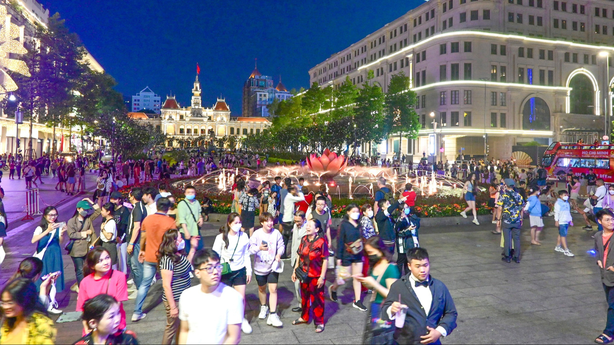 Ho Chi Minh City needs more public squares for its 10mn population