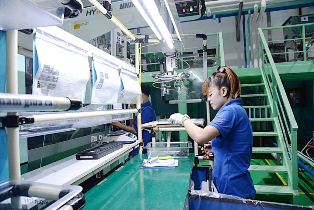 Building business-friendly administration key to Vietnam’s economic future: experts