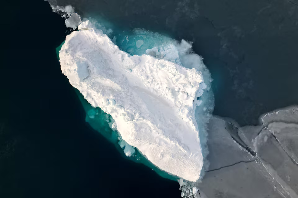 An aerial view shows an iceberg floating in front of Sermitsiaq Island near Nuuk, Greenland, February 9, 2025. Photo: Reuters