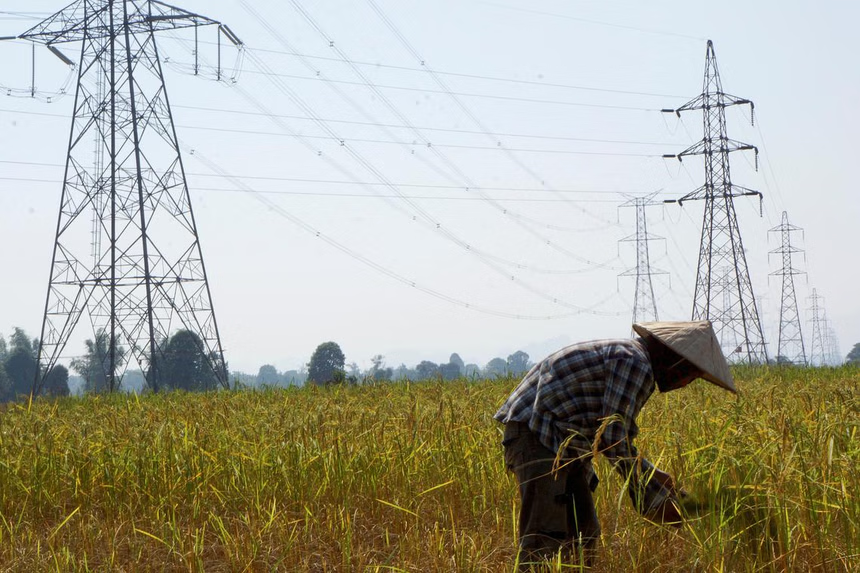 Laos signs $1.45 billion clean energy deal with Chinese firm